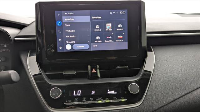 Used 2023 Toyota Corolla LE FWD image 28
