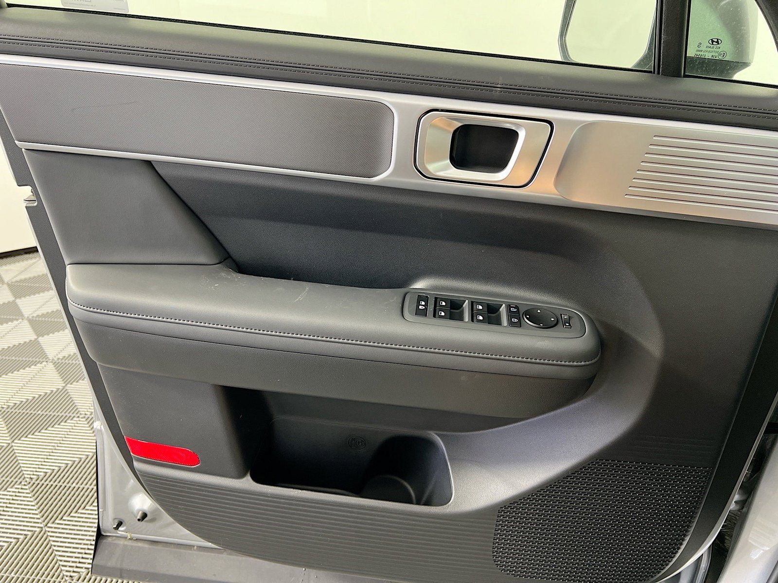 New 2025 Hyundai Santa Fe SEL AWD/4WD image 19