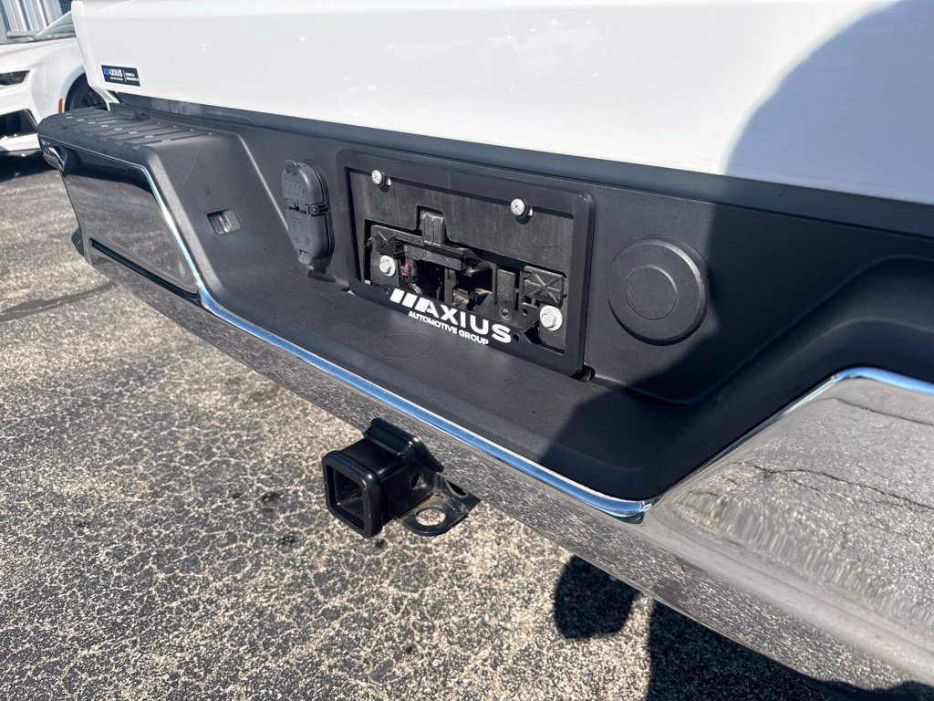 Used 2023 Chevrolet Silverado 1500 LT AWD/4WD image 19
