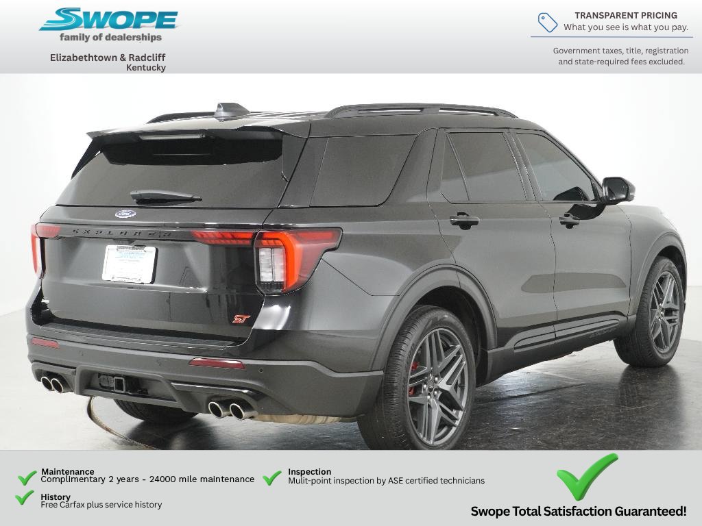 Used 2025 Ford Explorer ST AWD/4WD image 3