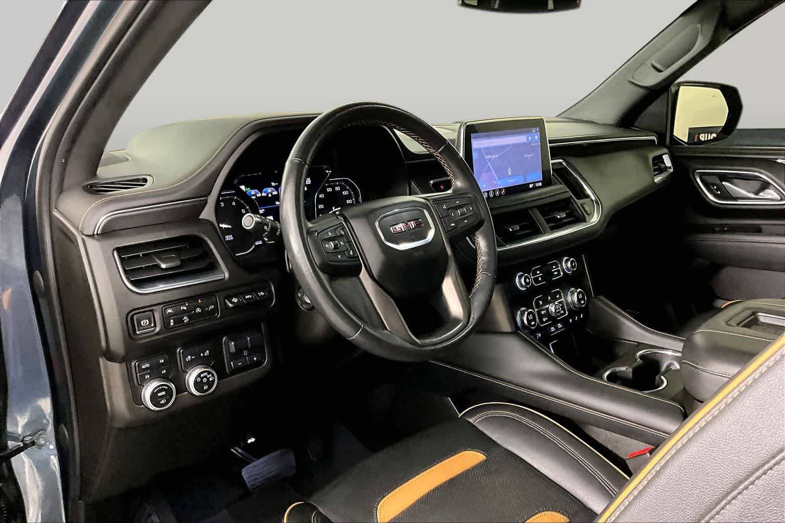 Certified 2021 GMC Yukon AT4 w/ AT4 Premium Plus Package AWD/4WD image 17