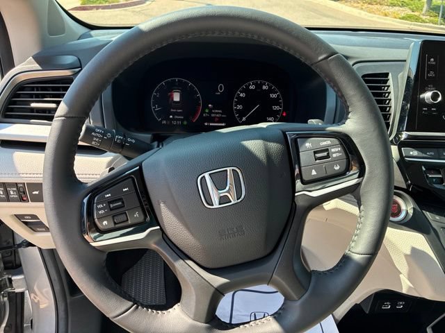 Certified 2026 Honda Odyssey Elite image 11