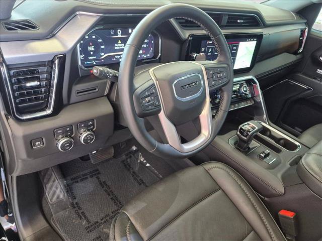 Used 2025 GMC Sierra 1500 Denali AWD/4WD image 9