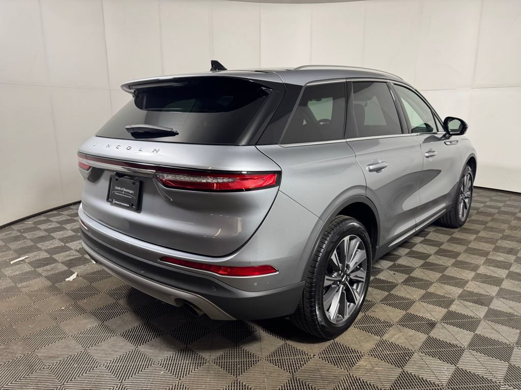 Certified 2022 Lincoln Corsair Reserve w/ Elements Package AWD/4WD image 5