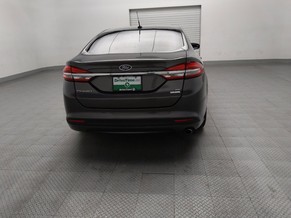 Used 2017 Ford Fusion SE w/ Fusion SE Technology Package FWD image 7