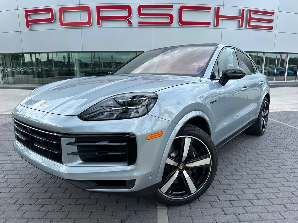 Certified 2026 Porsche Cayenne E-Hybrid Coupe AWD/4WD image 1