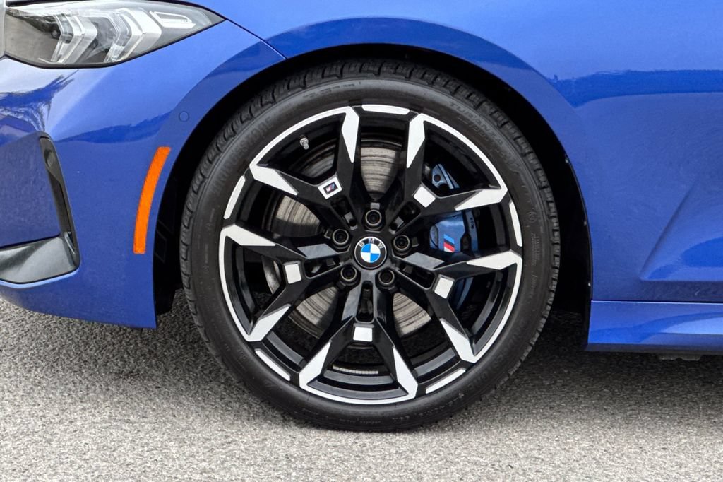 Used 2025 BMW M340i RWD image 32
