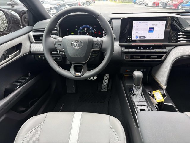 Certified 2026 Toyota Camry SE w/ Convenience Package FWD image 23