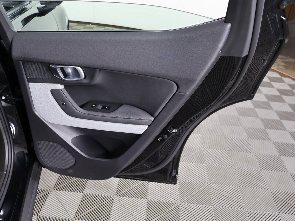 Used 2023 Polestar Polestar 2 w/ Pilot Pack AWD/4WD image 27