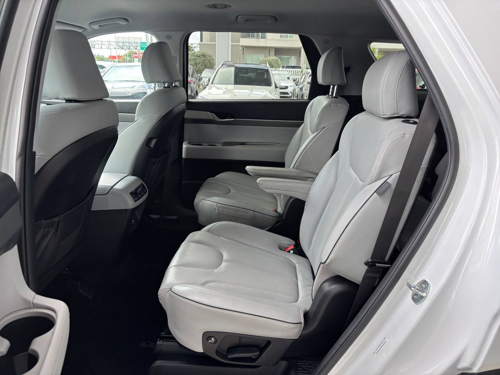 Used 2025 Hyundai Palisade SEL AWD/4WD image 29