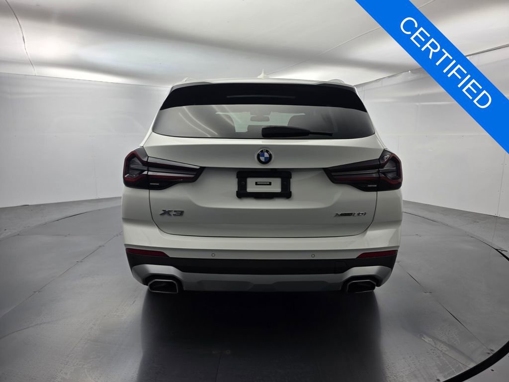 Used 2023 BMW X3 xDrive30i w/ Premium Package AWD/4WD image 4