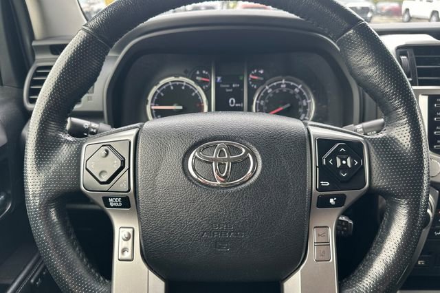 Used 2023 Toyota 4Runner Limited AWD/4WD image 28