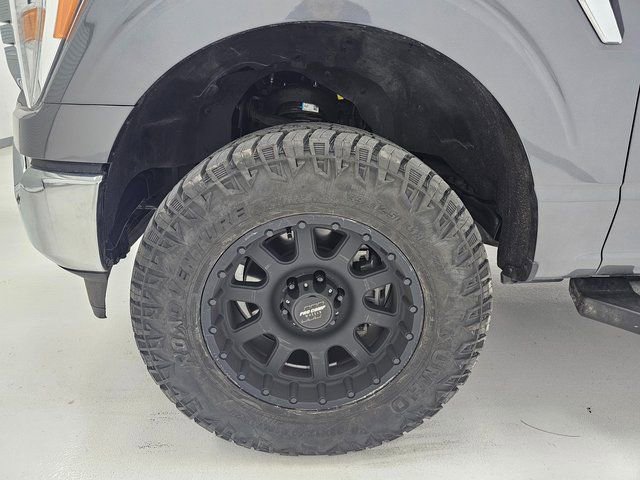 Used 2023 Ford F150 XLT w/ XTR Package image 7