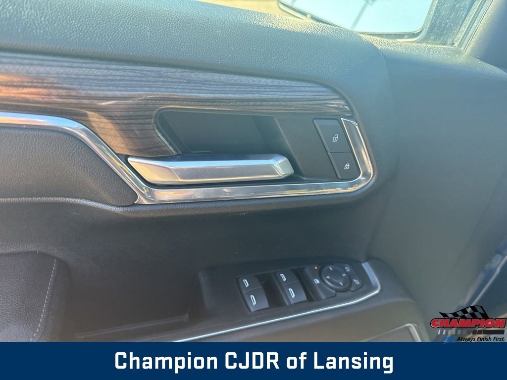 Used 2023 Chevrolet Silverado 1500 LT image 21