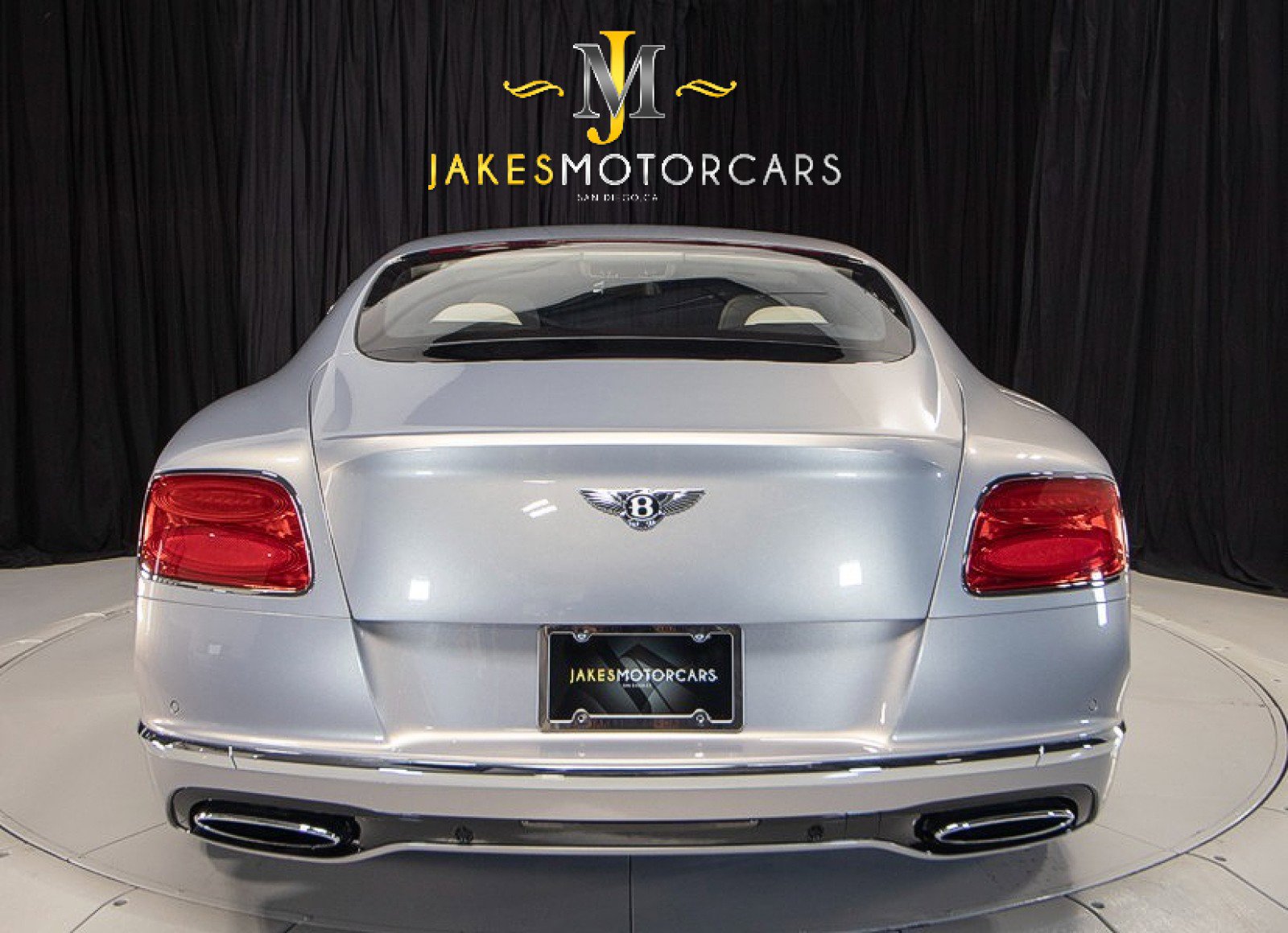 Used 2017 Bentley Continental GT image 9