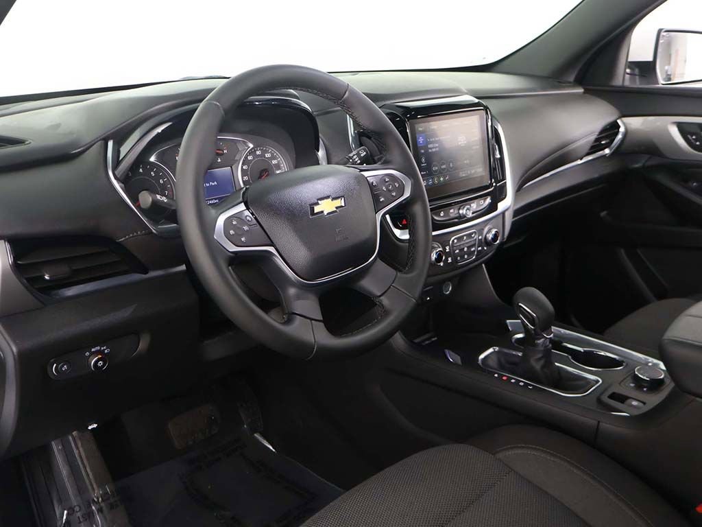 Used 2023 Chevrolet Traverse LT image 22