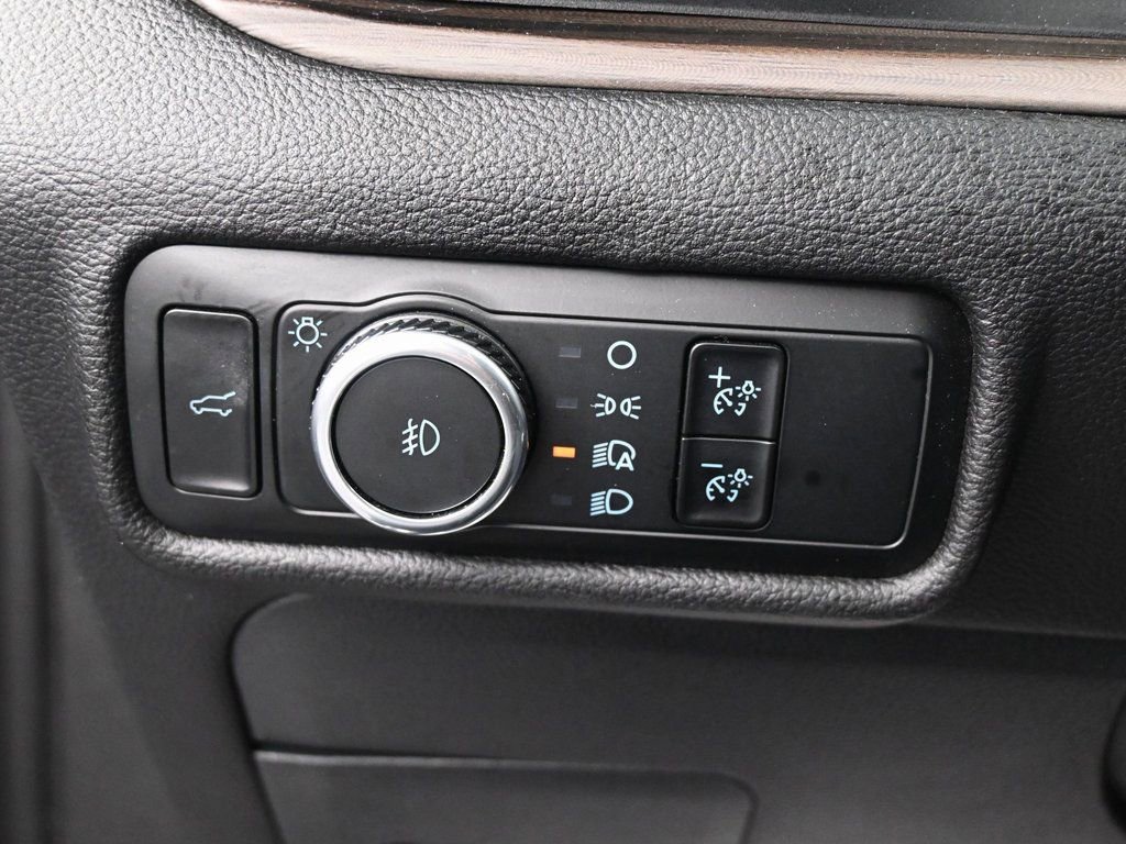 Used 2023 Ford Explorer Limited image 22