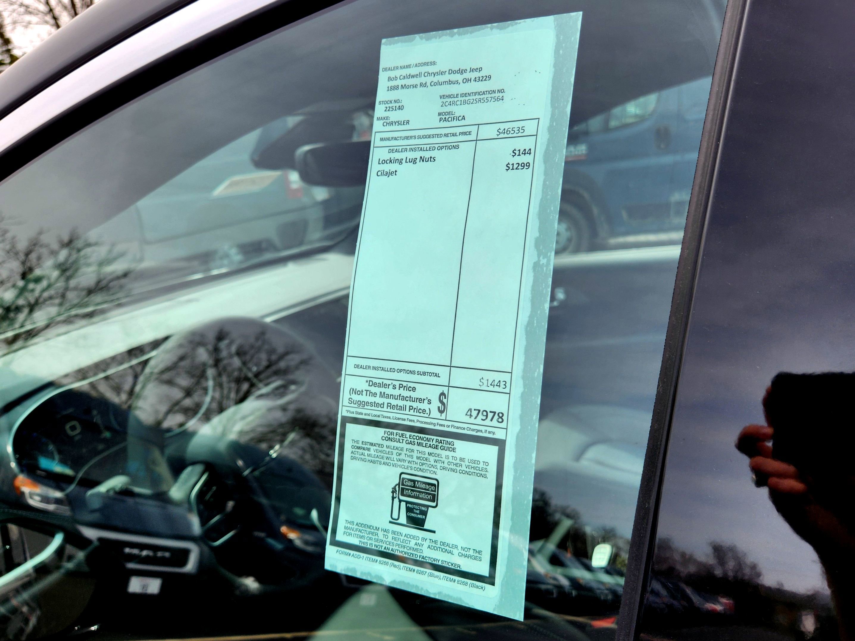 New 2025 Chrysler Pacifica Select image 36