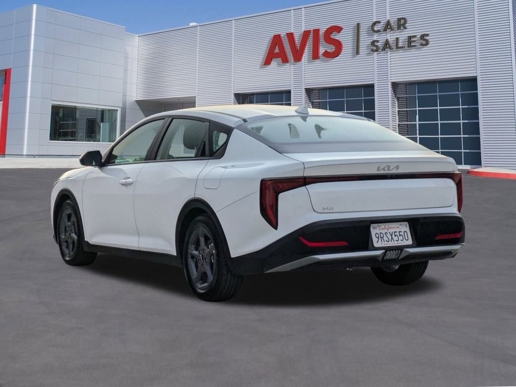 Used 2025 Kia K4 LXS image 9