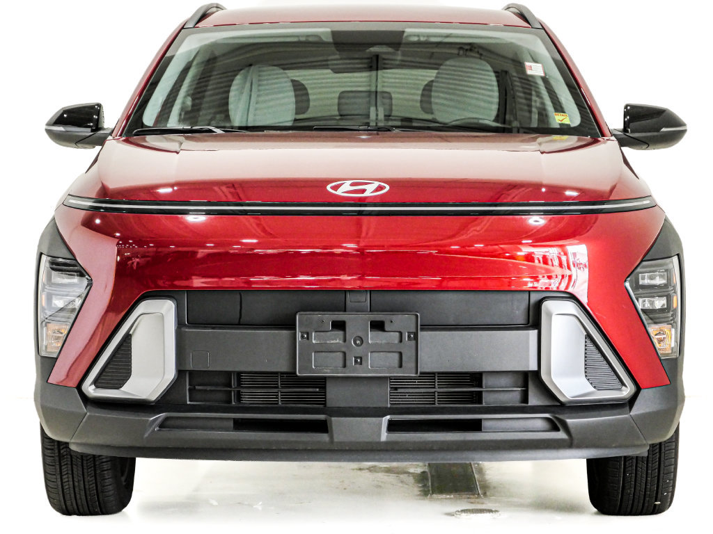 Used 2026 Hyundai Kona SEL Sport AWD/4WD image 2
