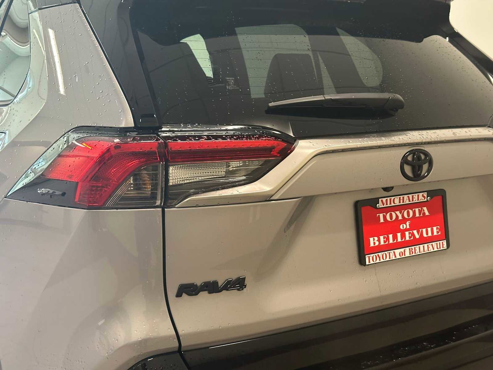 Certified 2025 Toyota RAV4 XSE w/ Weather Package AWD/4WD image 7