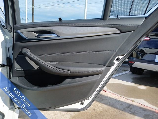 Used 2019 BMW M5 image 12