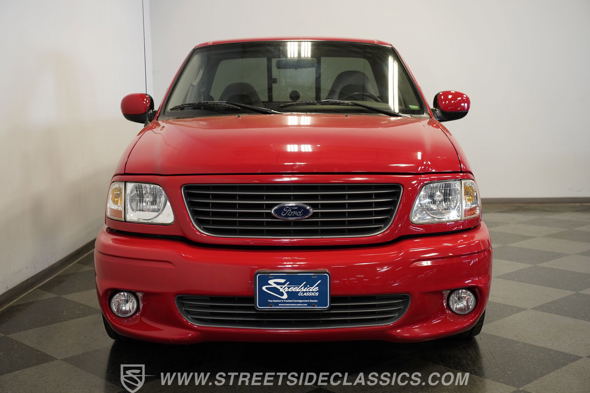 Used 2003 Ford F150 Lightning RWD image 18