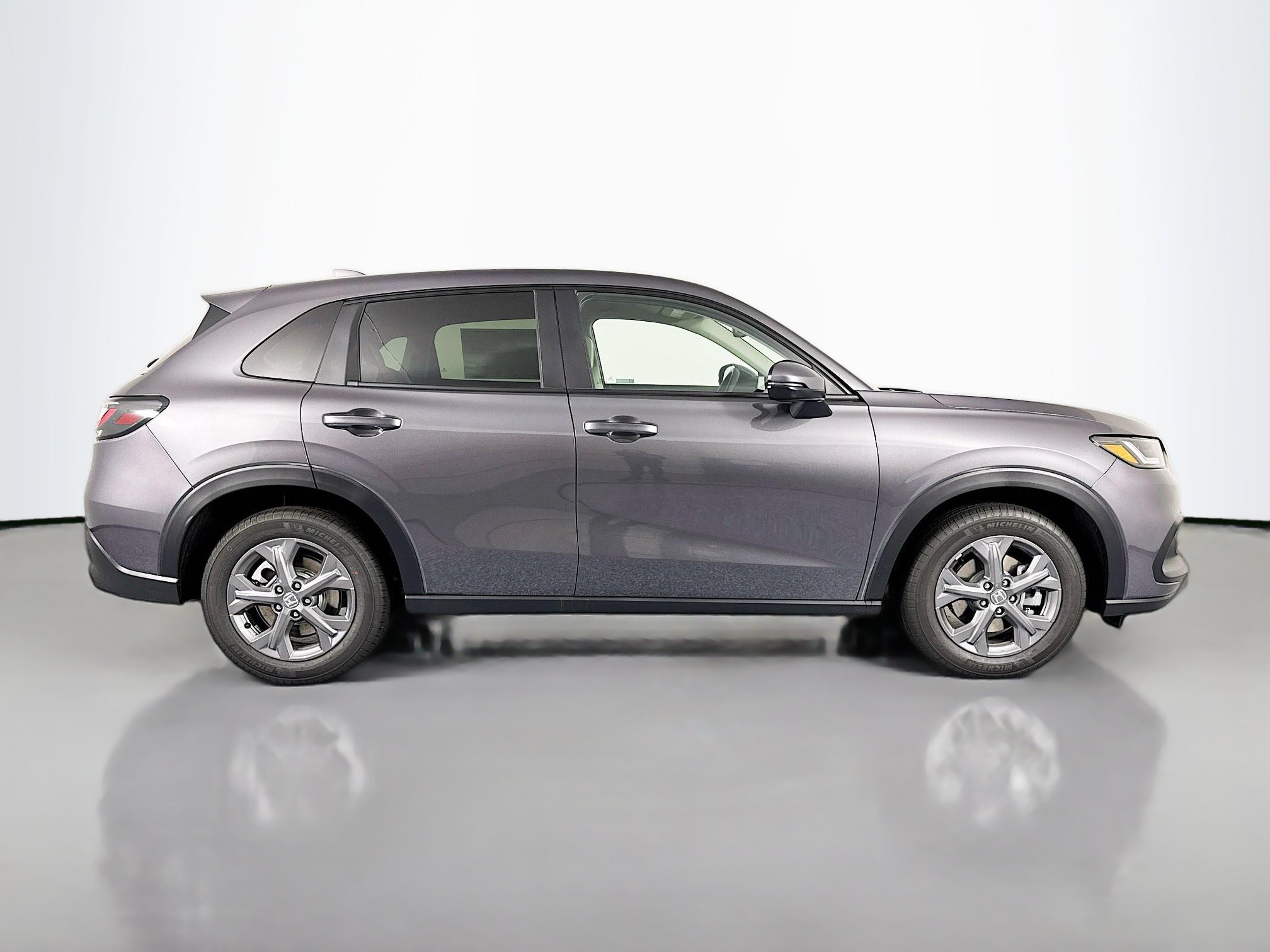 New 2027 Honda HR-V LX image 4