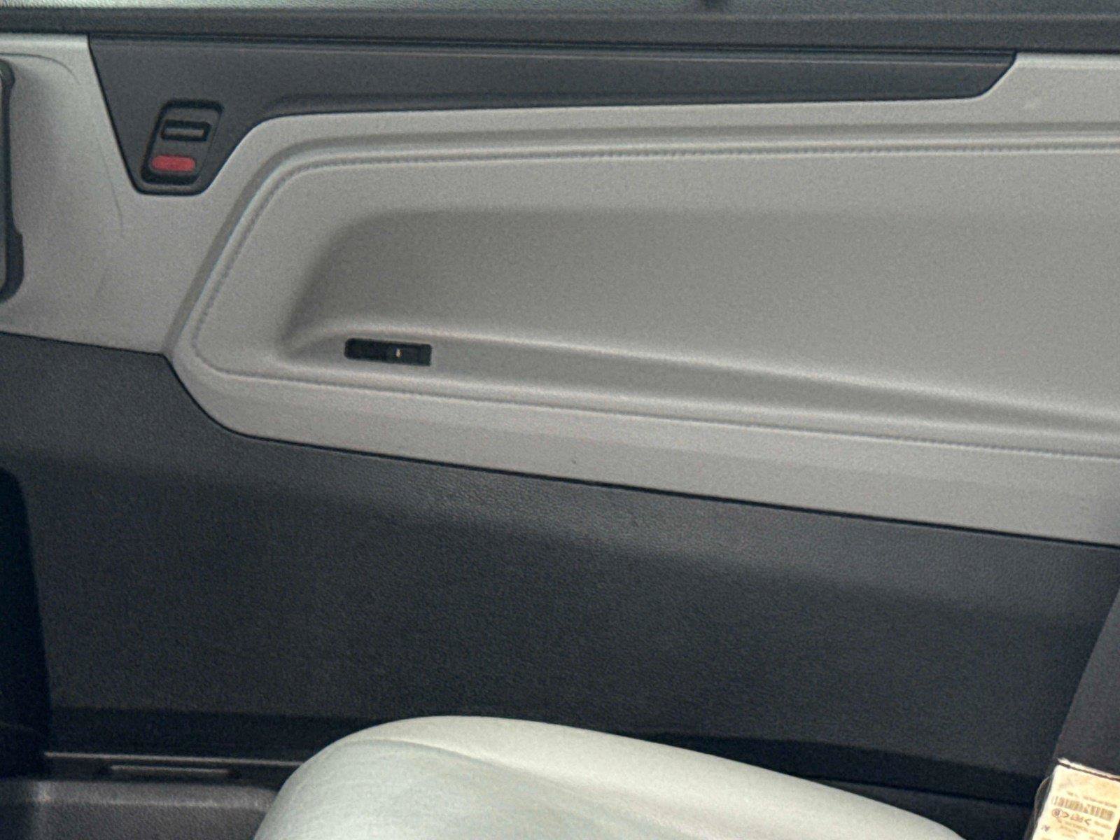 Certified 2018 Honda Odyssey EX-L image 16