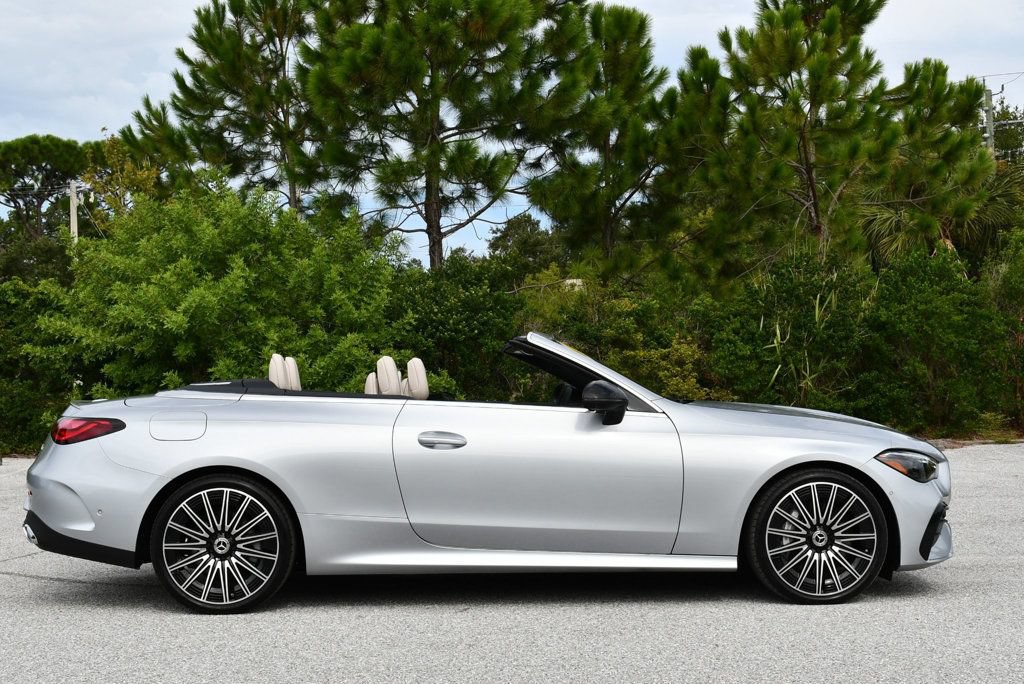 Used 2026 Mercedes-Benz CLE 450 4MATIC Cabriolet image 7