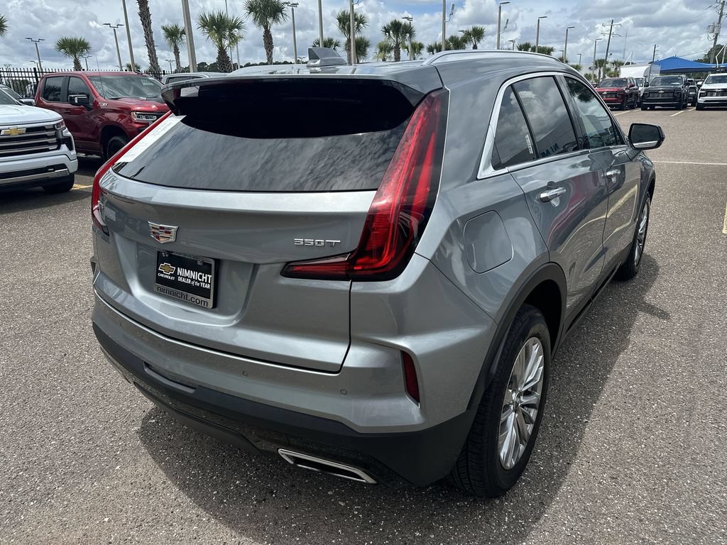 Used 2024 Cadillac XT4 Premium Luxury FWD image 16