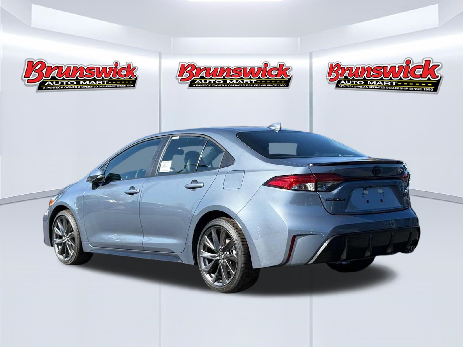 New 2027 Toyota Corolla XSE FWD image 4