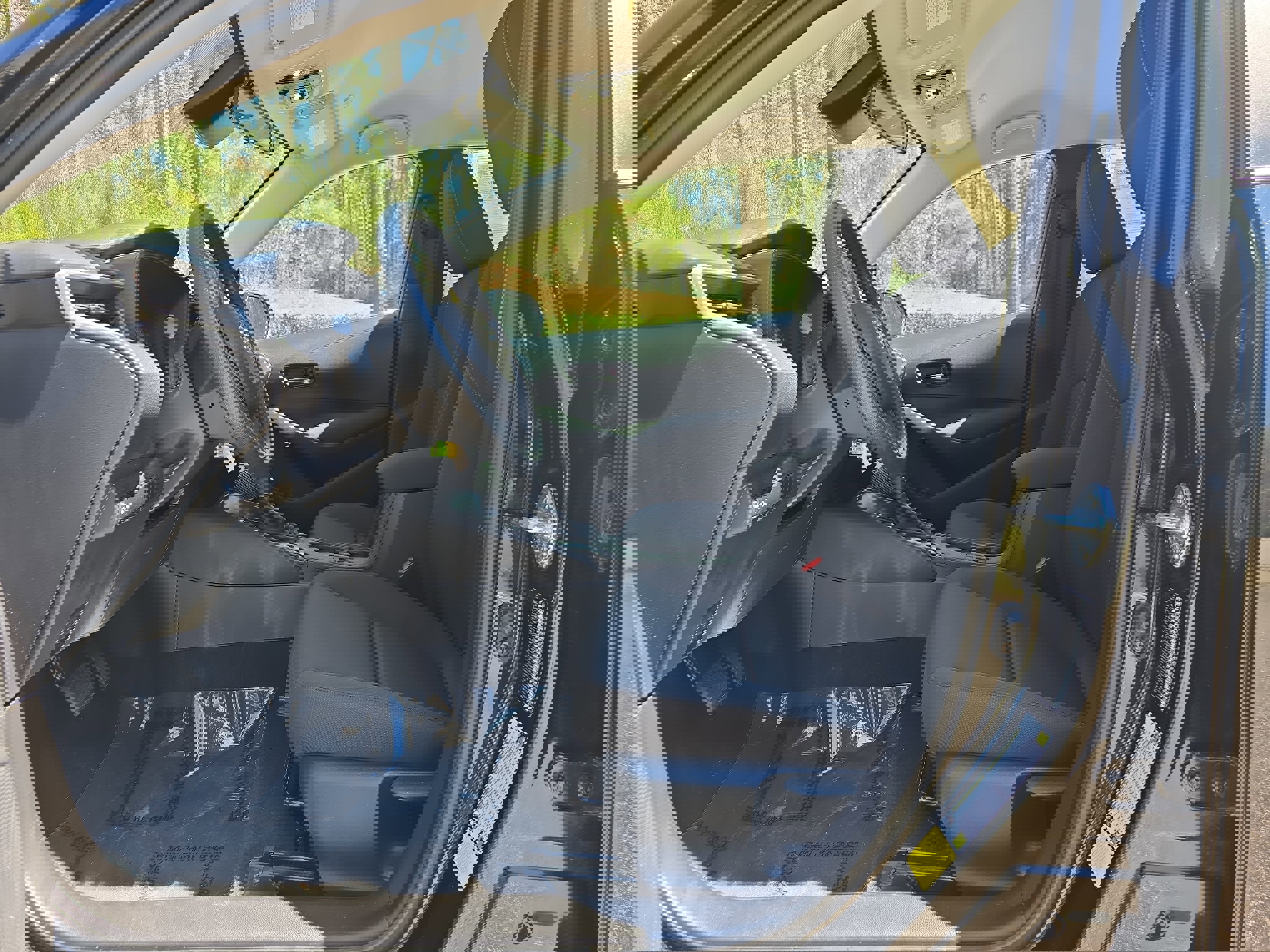 Used 2024 Toyota Corolla LE image 14