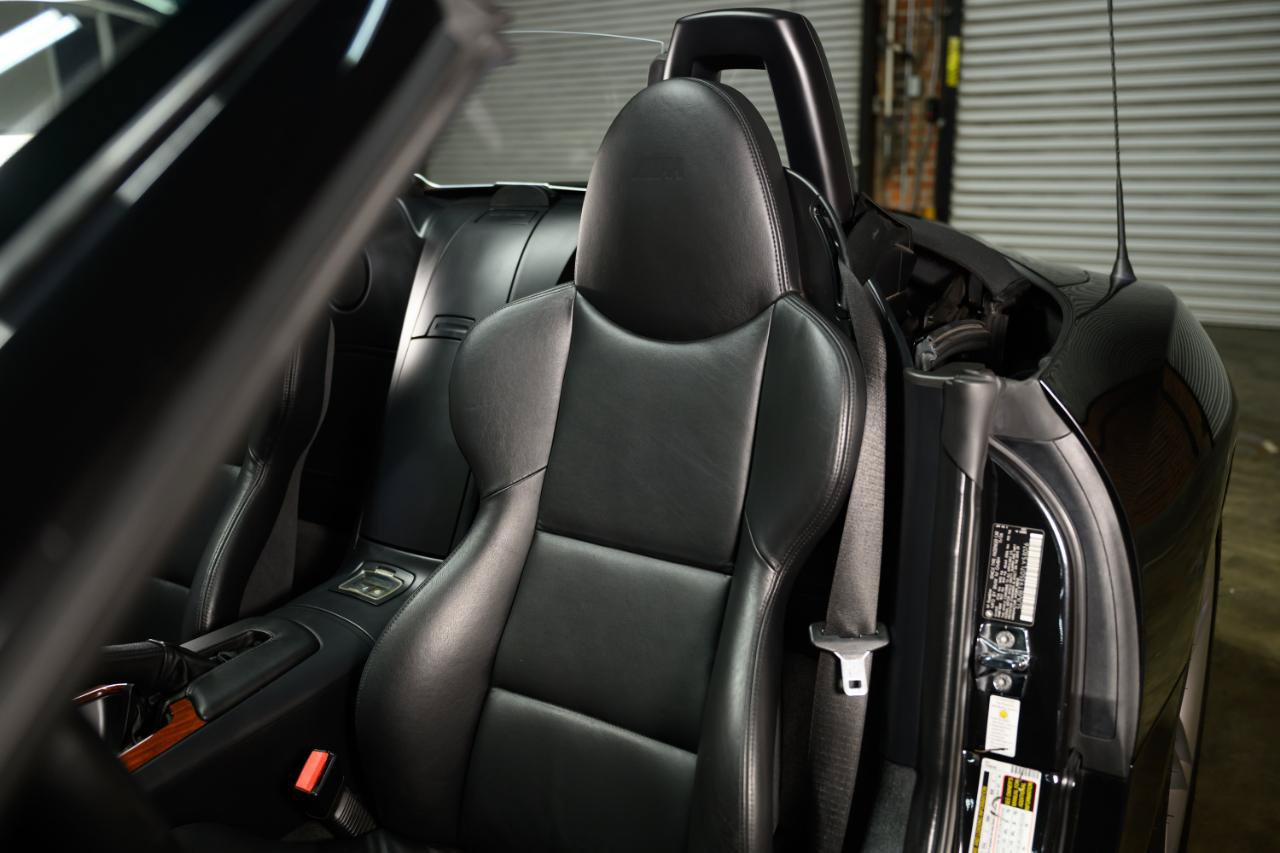 Used 2007 BMW M Roadster RWD image 31