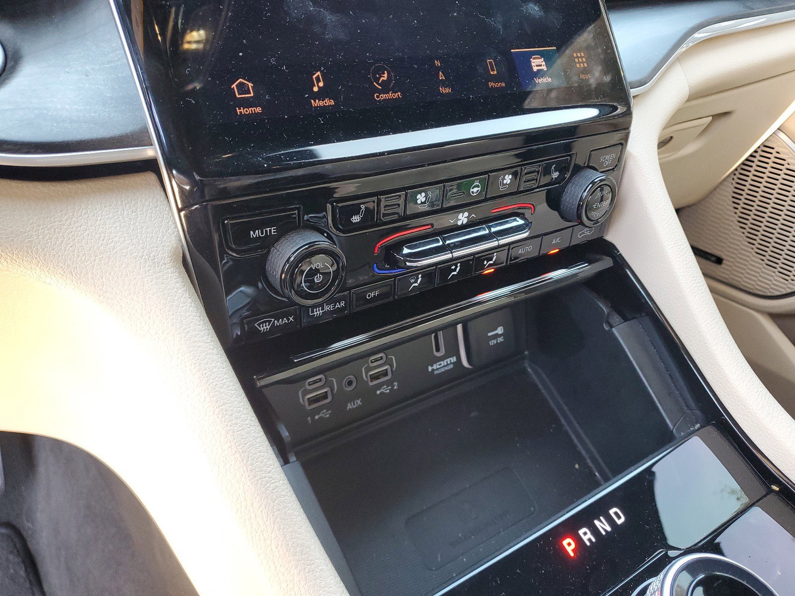 Certified 2023 Jeep Grand Cherokee 4xe w/ Luxury Tech Group II image 20