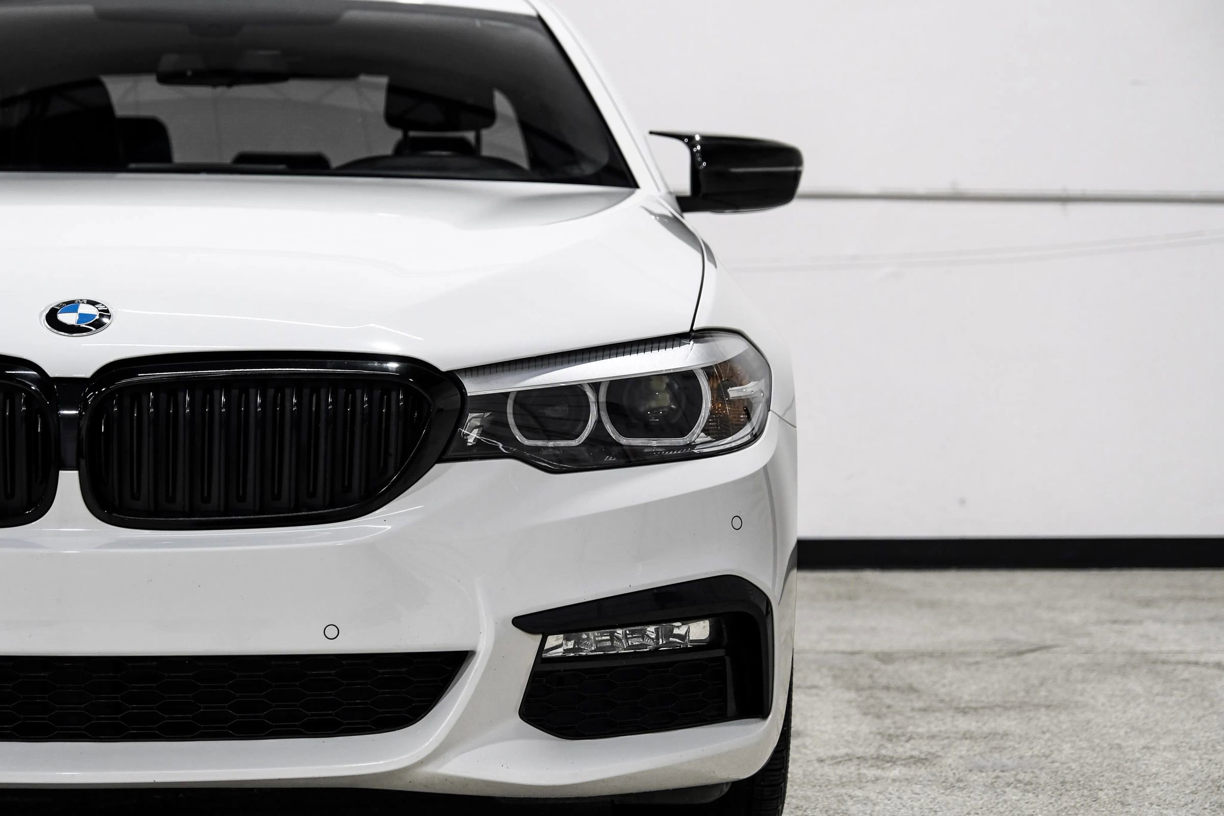 Used 2018 BMW 540i w/ M Sport Package RWD image 58