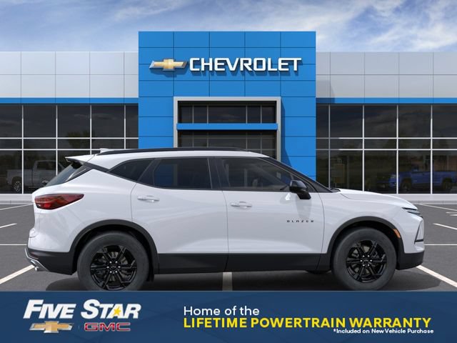 New 2026 Chevrolet Blazer LT w/ Convenience Package FWD image 5