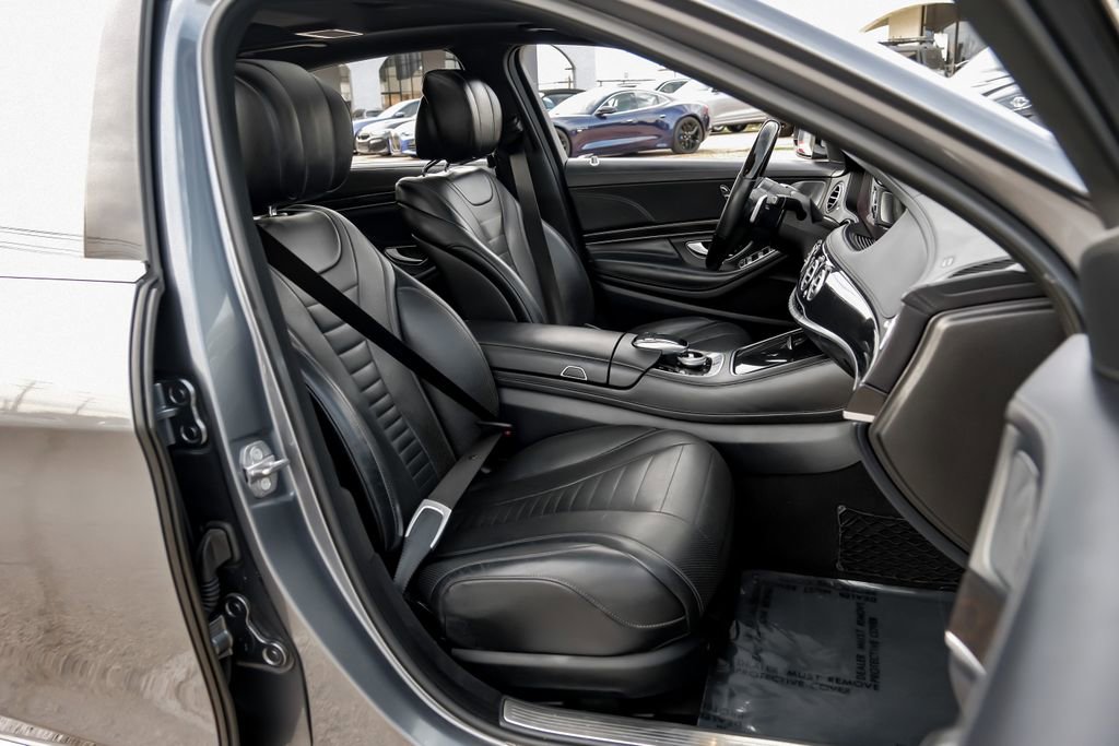 Used 2019 Mercedes-Benz S 560 4MATIC Sedan image 49