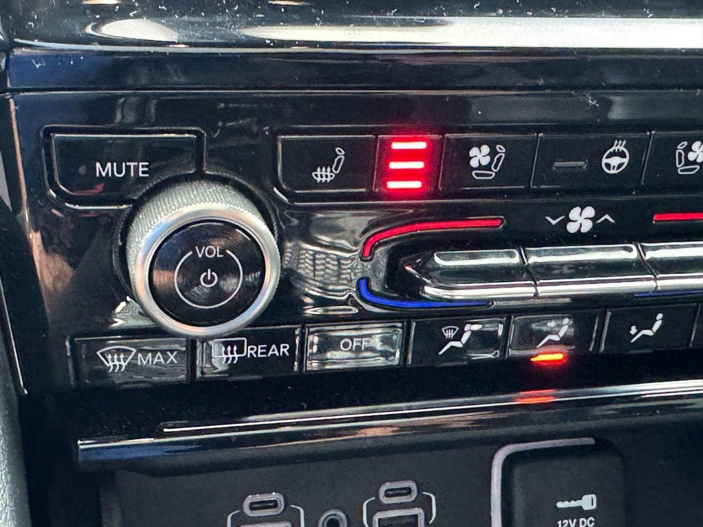 Used 2022 Jeep Grand Cherokee L Overland image 27