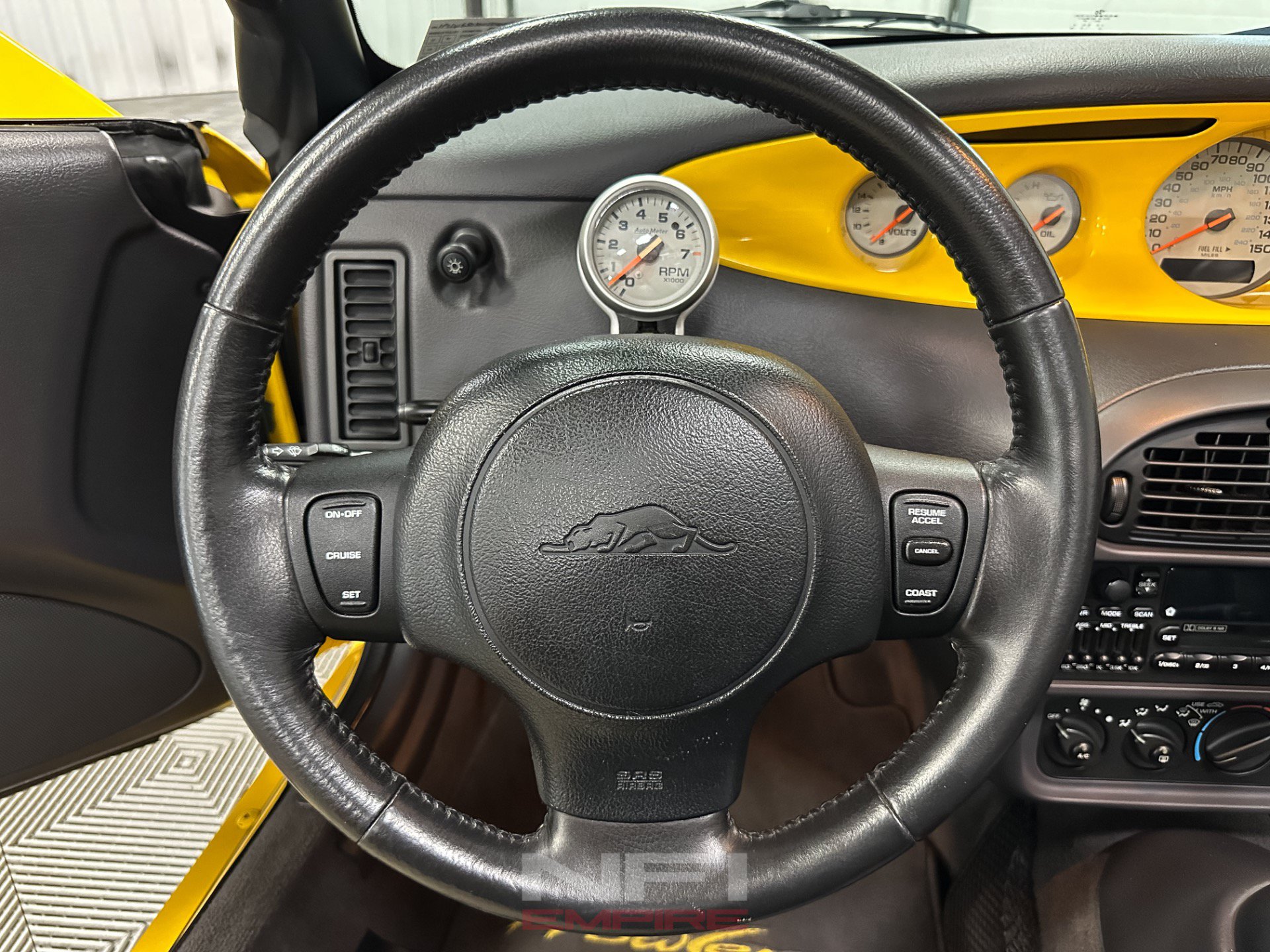 Used 1999 Plymouth Prowler RWD image 34