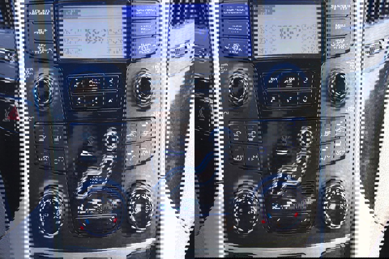 Used 2013 Hyundai Sonata Limited image 16