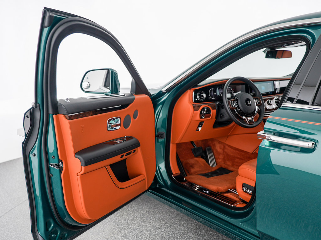 Certified 2025 Rolls-Royce Ghost AWD/4WD image 13