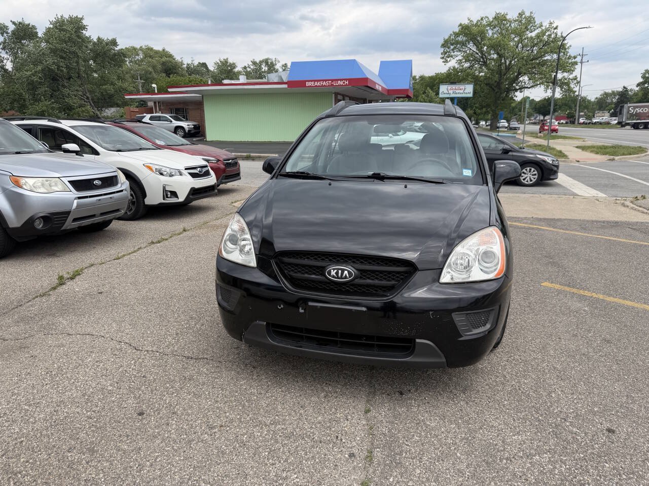 Used 2007 Kia Rondo LX w/ Convenience Pkg FWD image 5