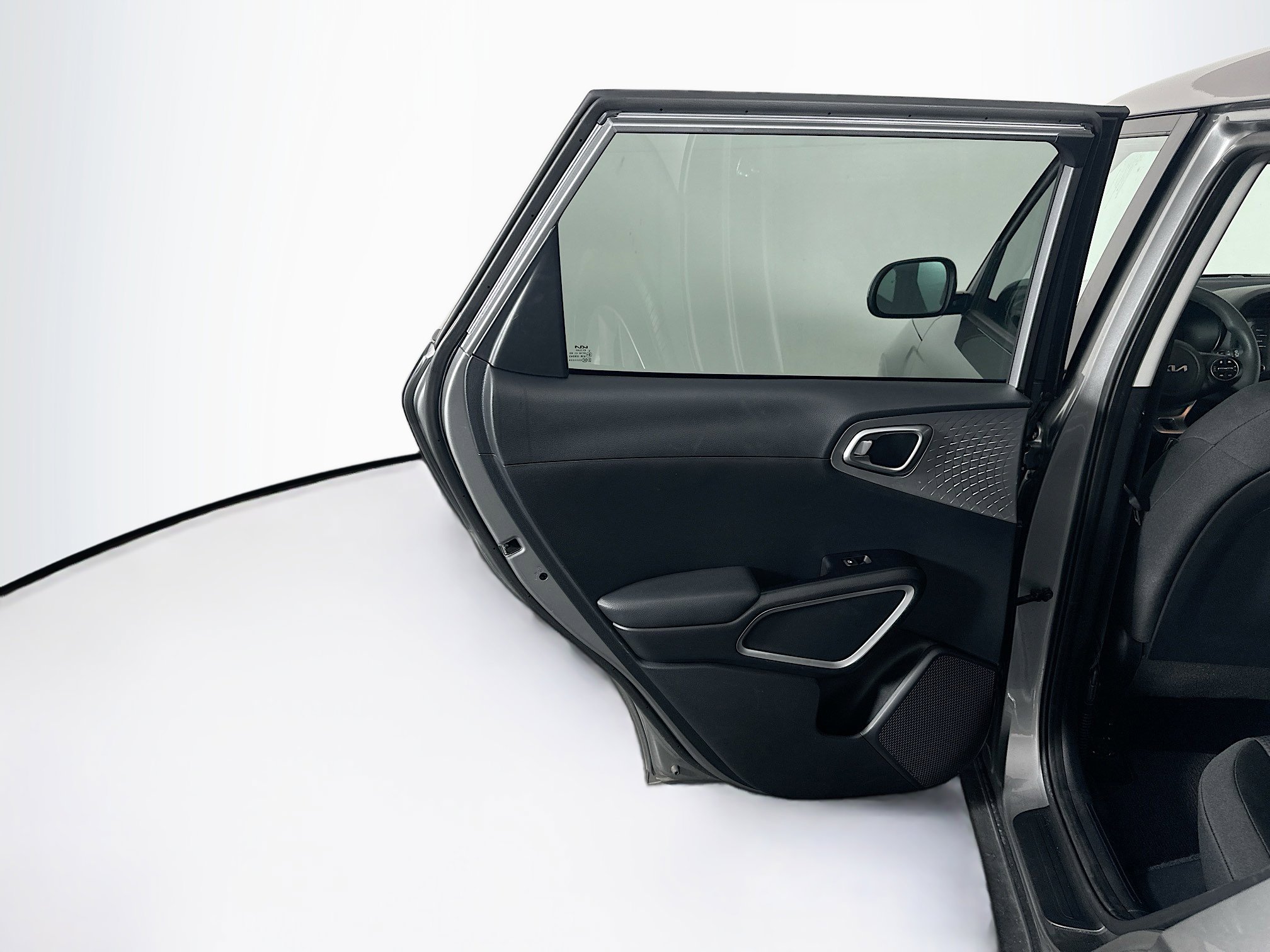 Used 2025 Kia Soul LX w/ LX Technology Package image 25