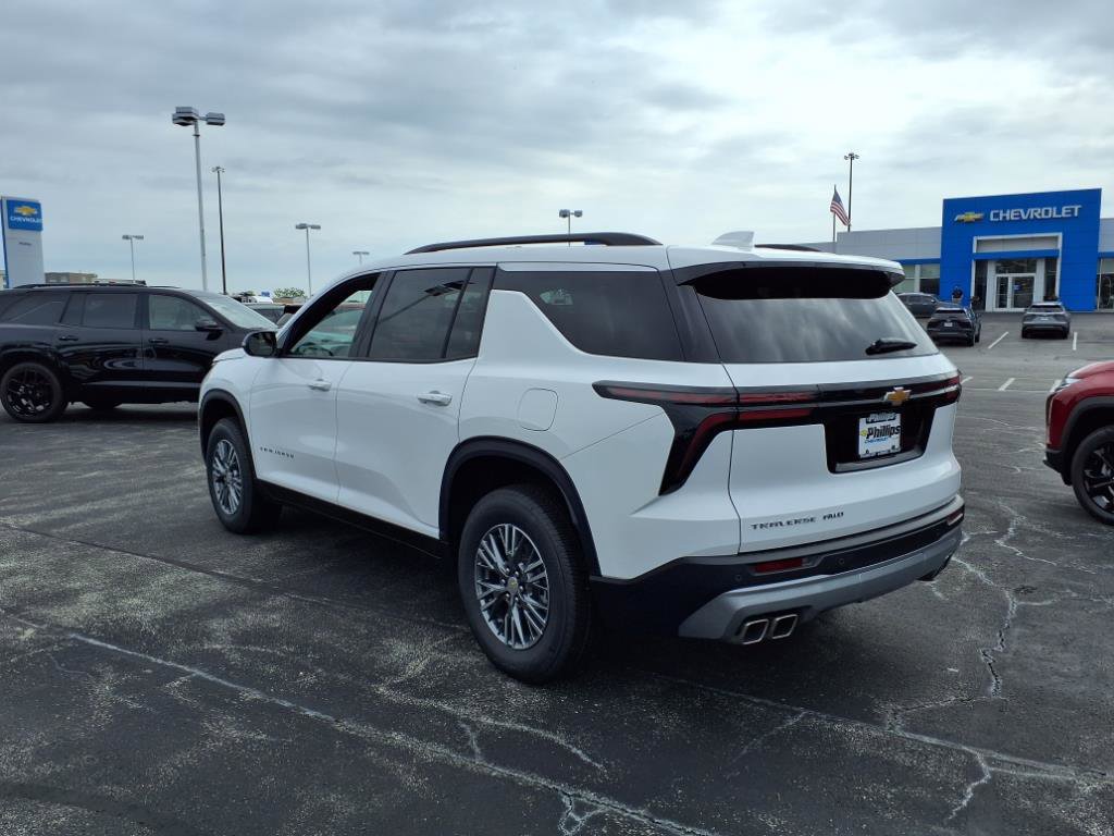 New 2025 Chevrolet Traverse LT w/ LPO, Cargo Package AWD/4WD image 6