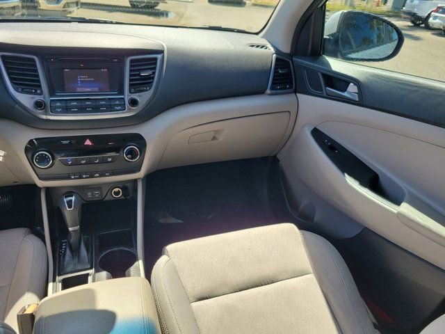 Used 2017 Hyundai Tucson SE FWD image 18