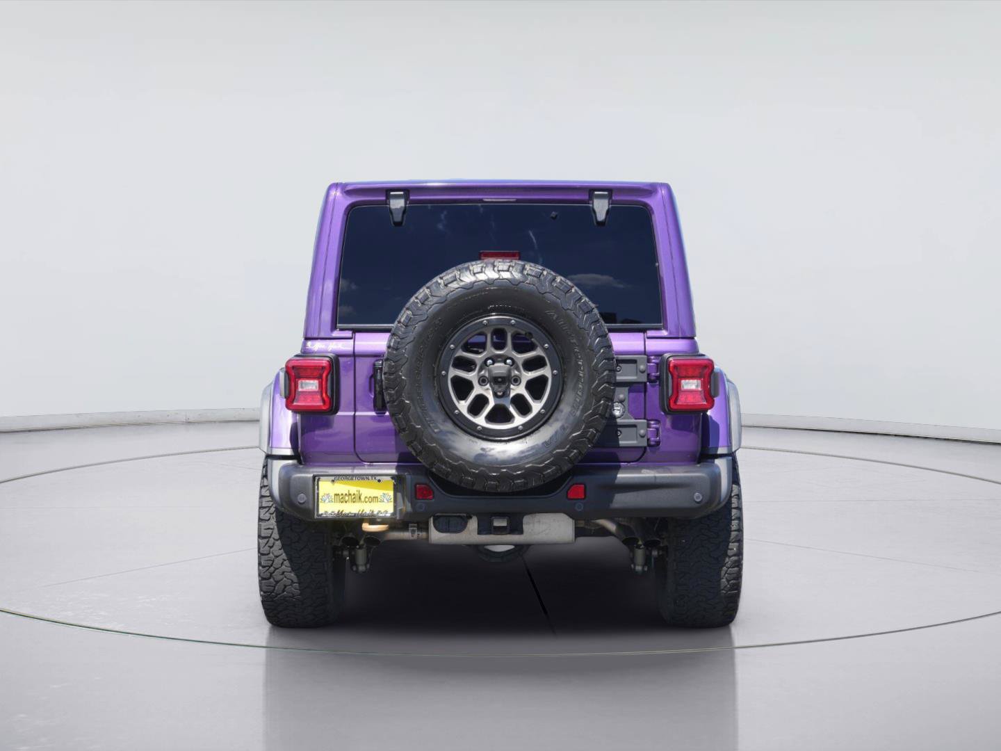 Used 2023 Jeep Wrangler Unlimited Rubicon 392 w/ Xtreme Recon 35" Tire Package AWD/4WD image 8