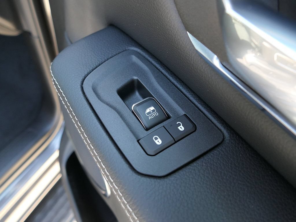 New 2026 RAM 1500 Laramie w/ Night Edition AWD/4WD image 22