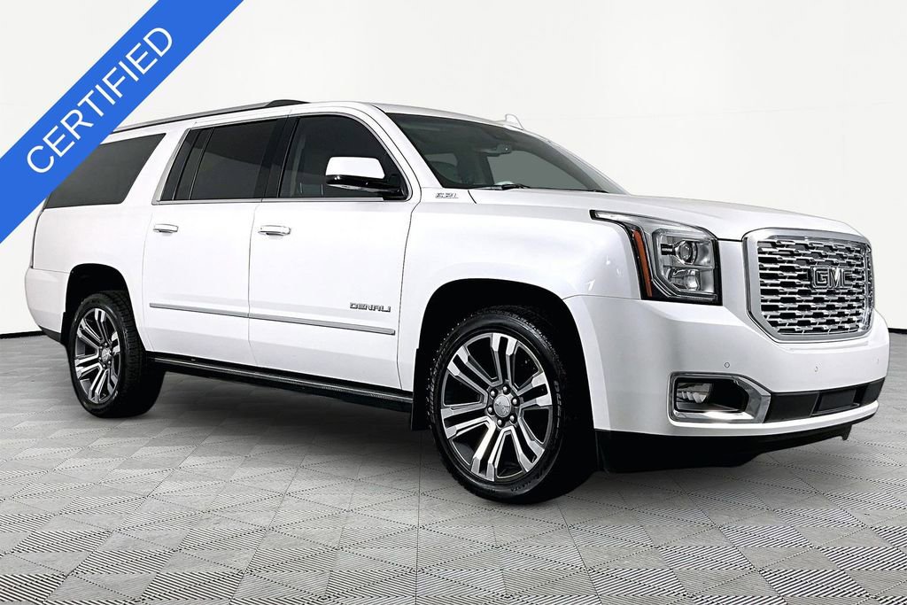Used 2020 GMC Yukon XL Denali w/ Denali Ultimate Package image 3