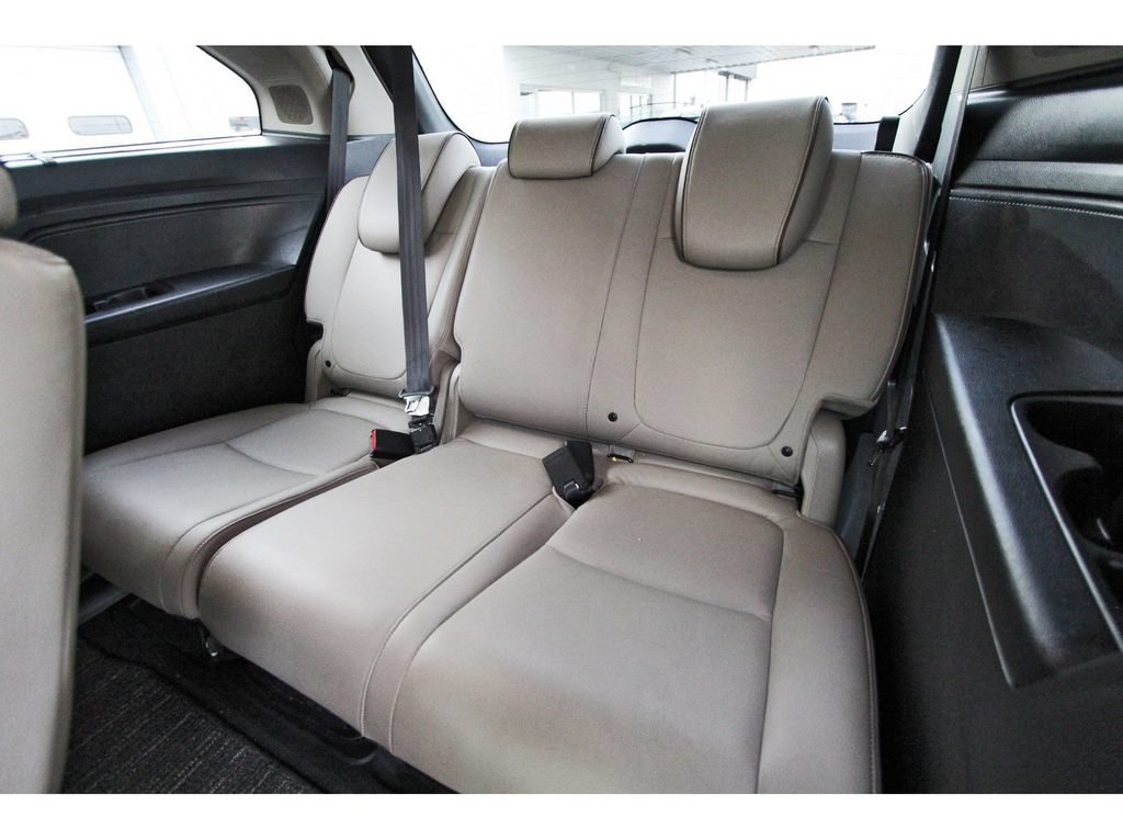 Used 2023 Honda Odyssey Elite image 14